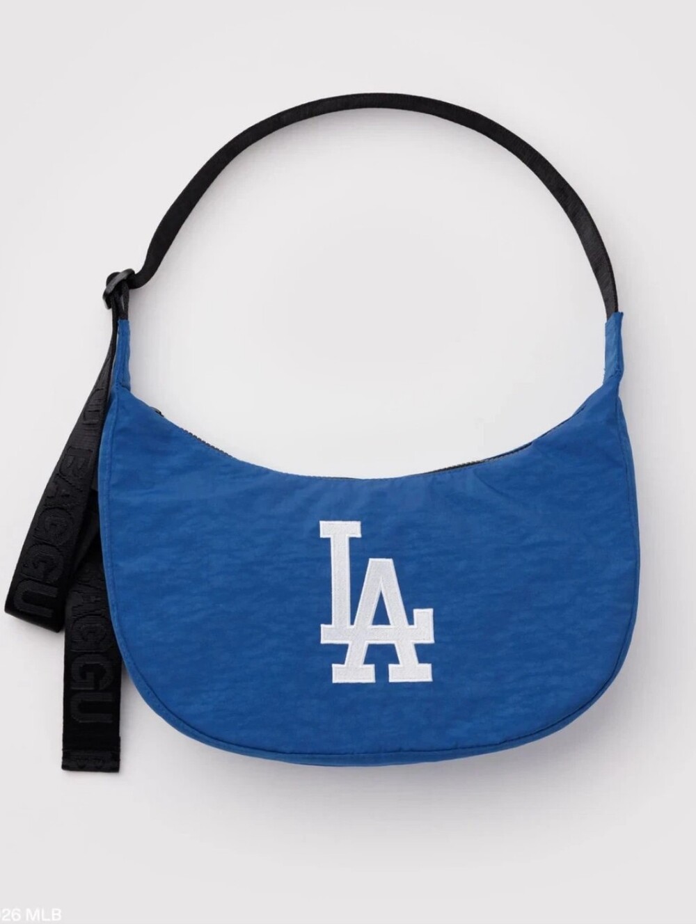 NWT BAGGU Medium LA Crescent Bag